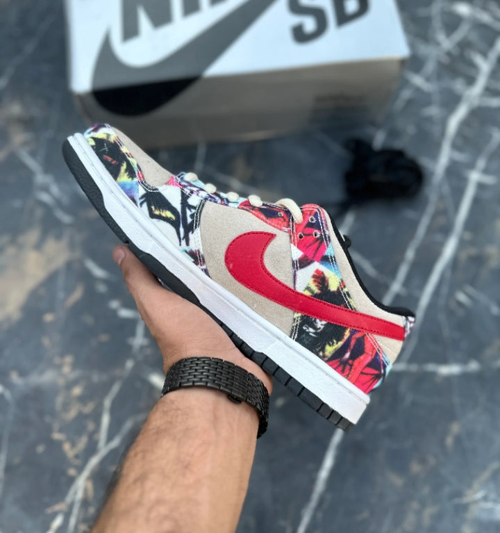 NIKE Paris Dunks - SPK*