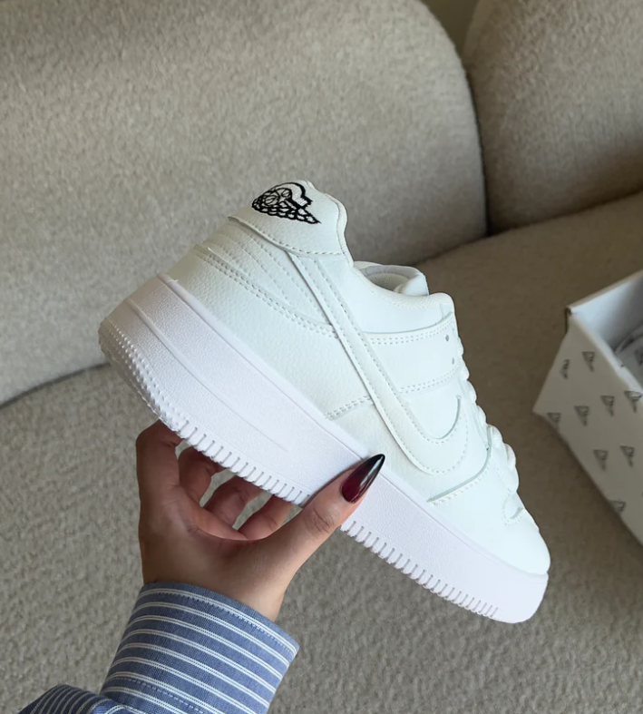 Nike Airforce Edition White Sneakers - VCO/SLPK*