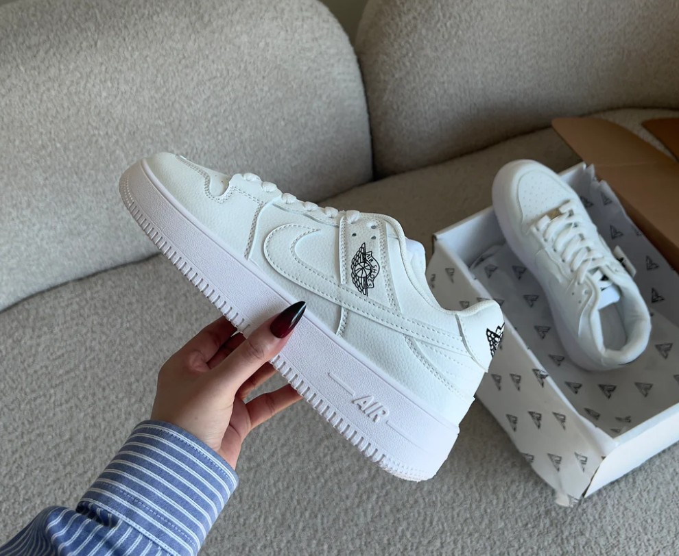 Nike Airforce Edition White Sneakers - VCO/SLPK*